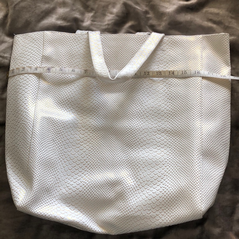 Tote